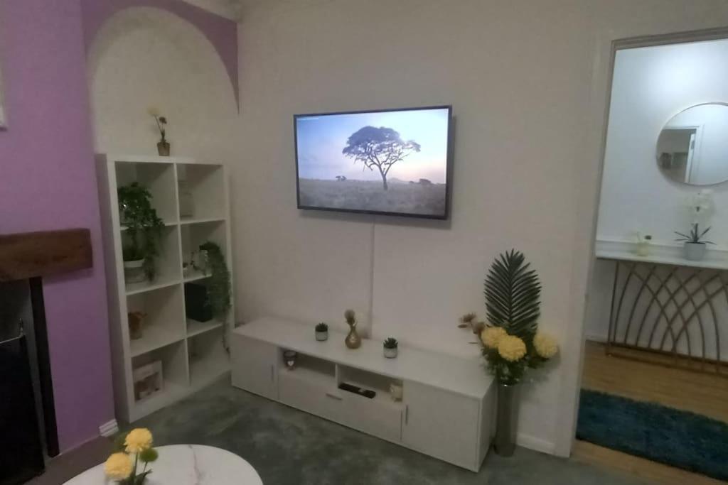 Golden Plush Suites - Beautiful Luxury 3 Bed House In Leicester Eksteriør billede